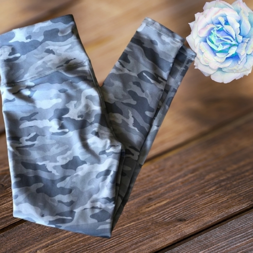 KYODAN light grey camo leggings Athletic Yoga size Small - Picture 6 of 11